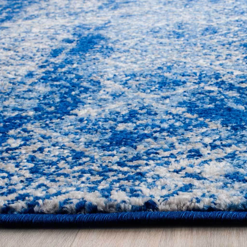 Adirondack Tradition Silver/Blue Runner Rug