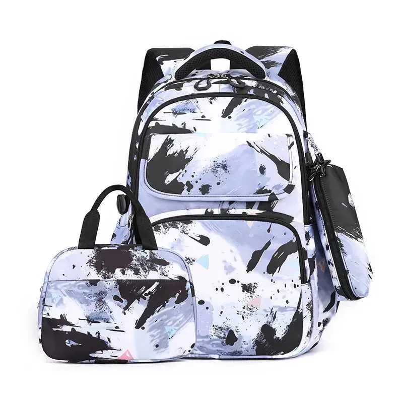 Backpacks 3Pcs/Set Camouflage Printing Kids Backpack For Girl Kids School Bag Children Waterproof Schoolbag Get Free Cartoon Pendant GIFT