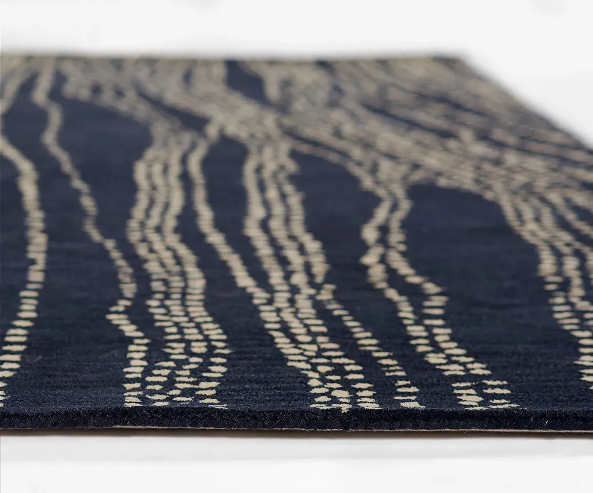 Simba SIM-7 Navy Rug